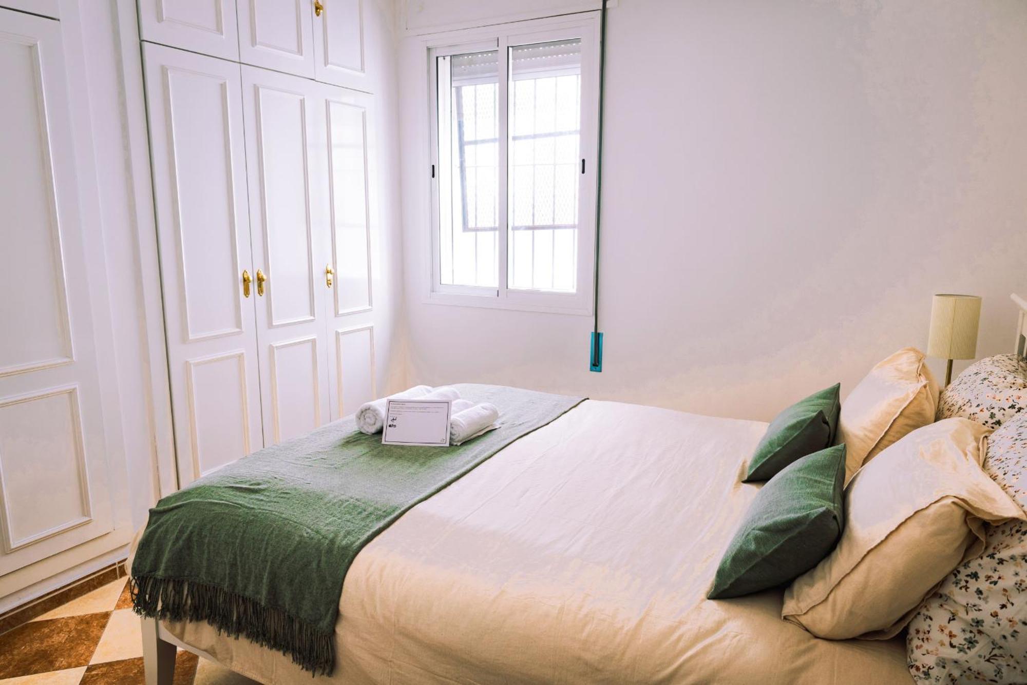 Echo Suites Nervion Sevilla Exterior foto